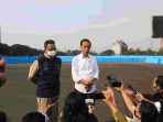 Gubernur DKI Jakarta, Anies Baswedan bersama Presiden RI Jokowi