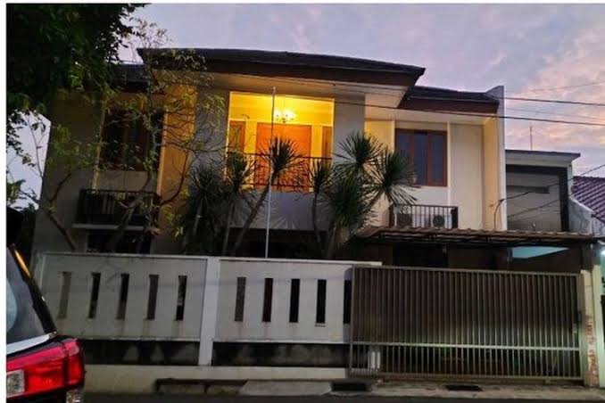 Rumah Kadiv Propam Polri