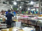 Pasar Kue Subuh di Senen.