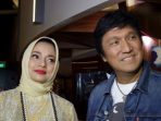 Ikang Fawzi dan sang isteri Marissa Haque.