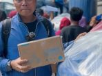 Warga Pademangan Terima Bantuan Tandon Air dari PAM Jaya.