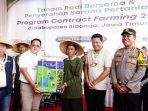 Tanam Padi Bersama Kabupaten Sidoarjo, Jatim, DKI Jakarta