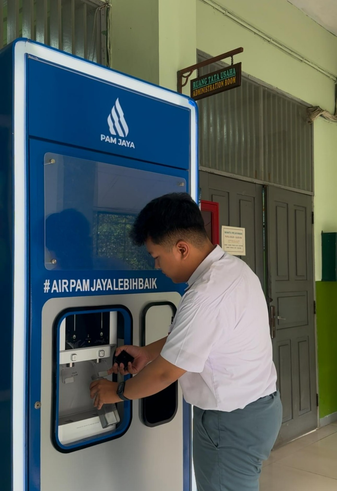 Water Purifier.