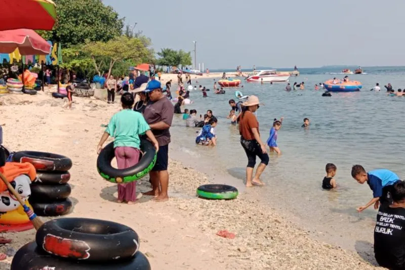 Wisata Kepulauan Seribu.