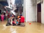 Banjir.