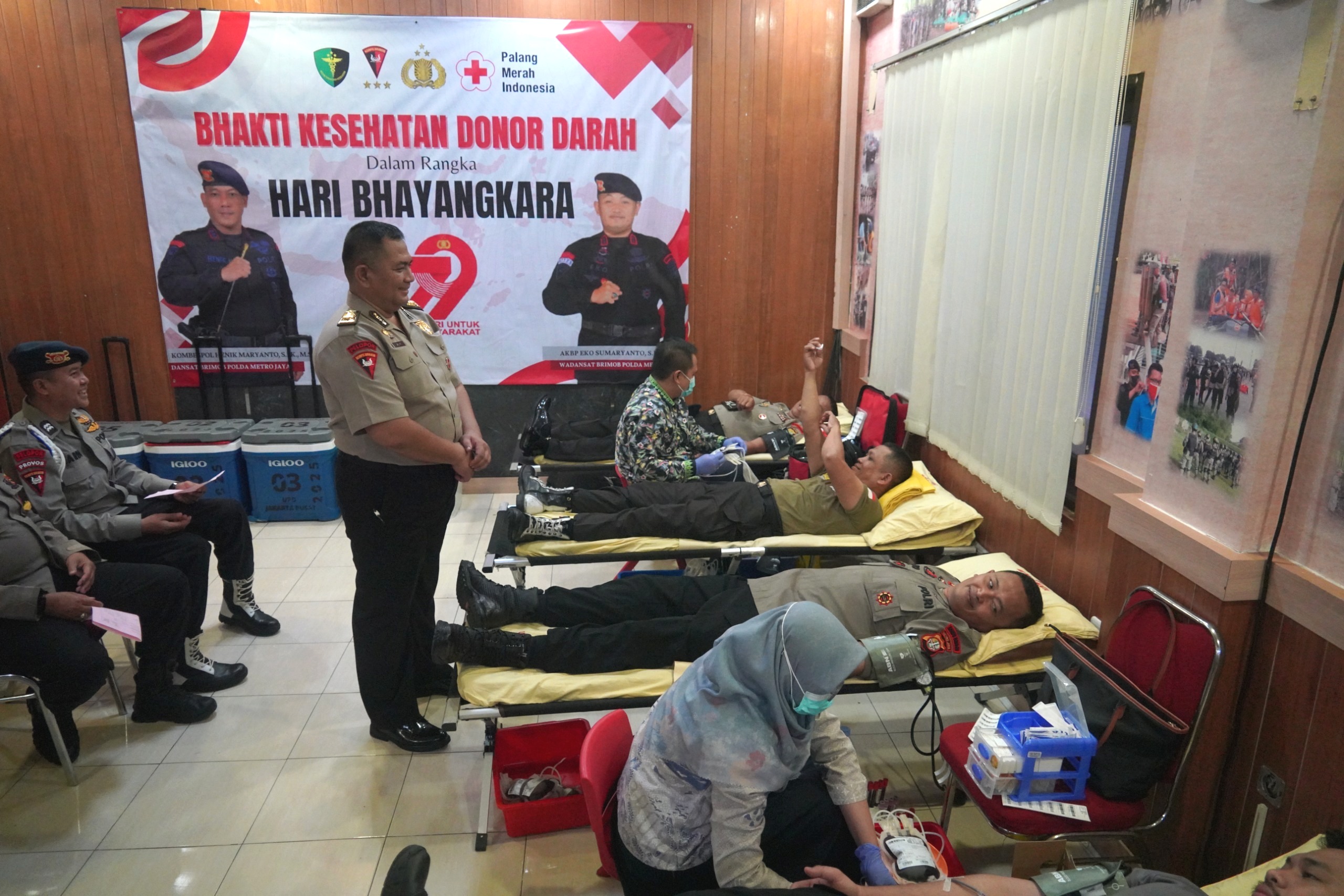 Brimob Polda Metro Jaya Gelar Donor Darah.