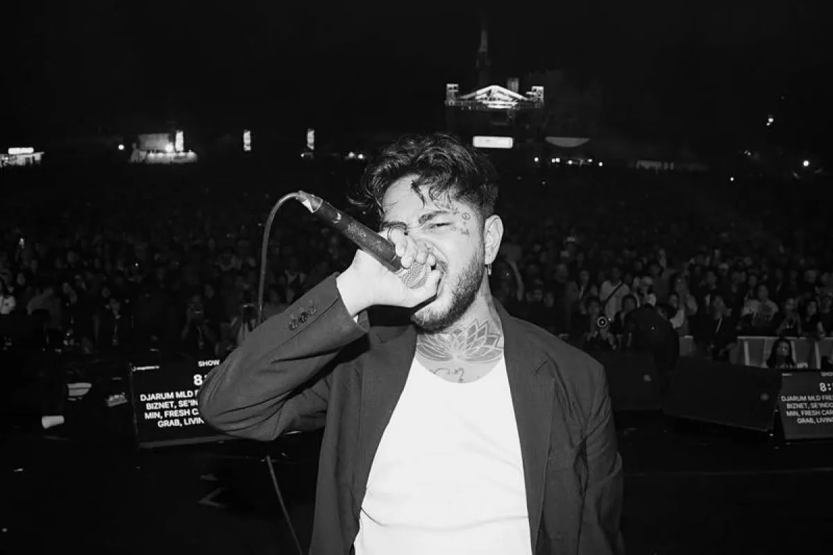 Artis Leonardo Arya atau Onad.