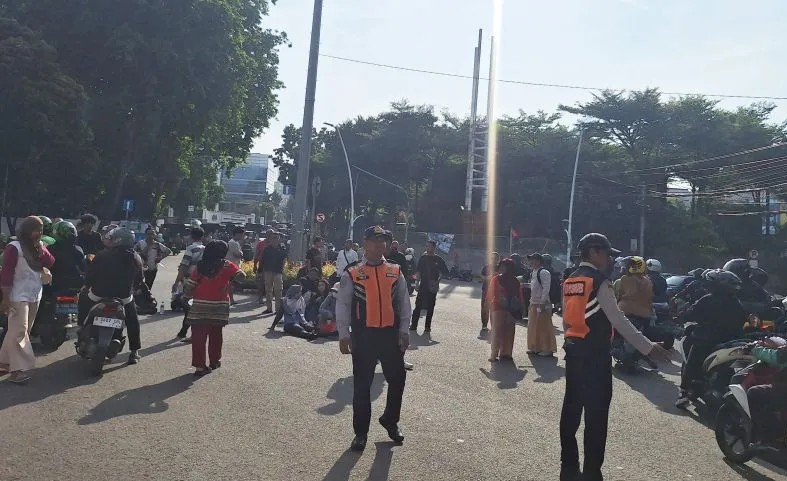 Penertiban Pasar Barito.