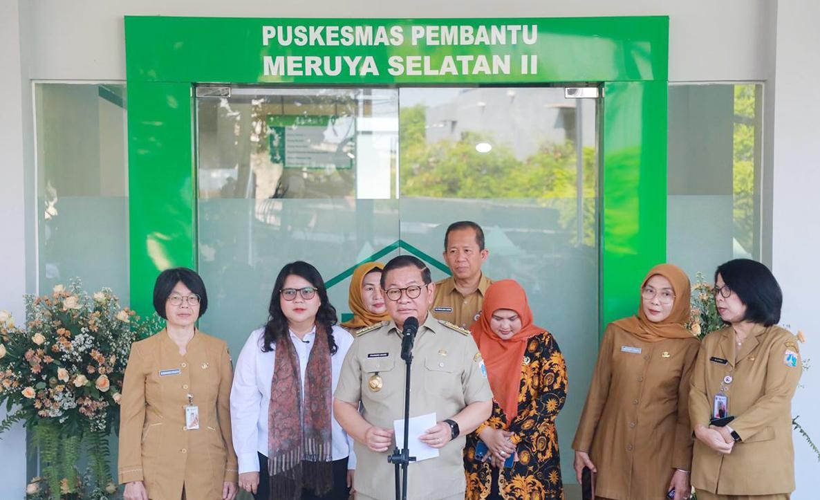 Peresmian Puskesmas Meruya Selatan.