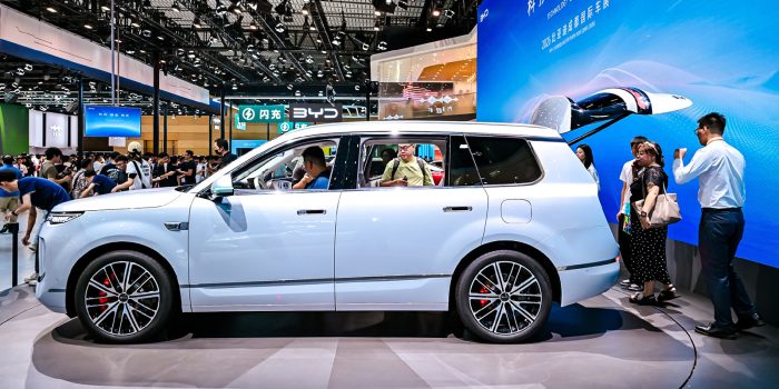 BYD Sealion 08.
